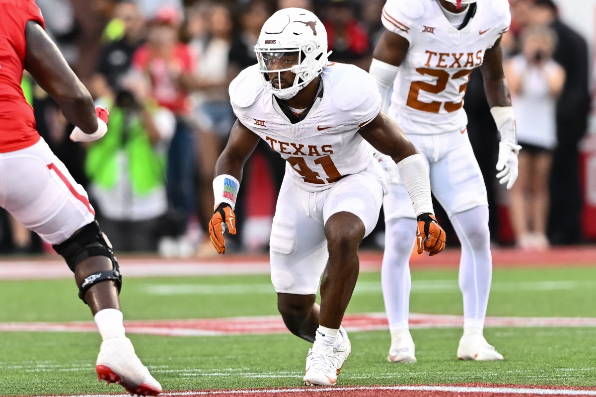 Texas linebacker Jaylan Ford 